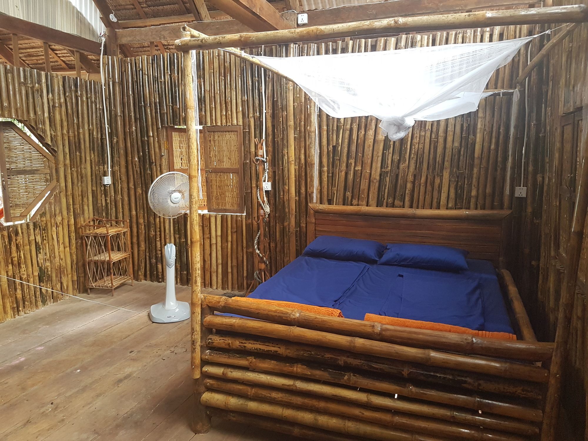 Driftwood Hostel And Bungalows Koh Rong Sanloem Exteriér fotografie